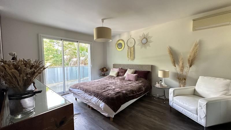 Maison d'architecte - 310 m² - 9 pièces