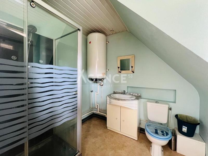 Immeuble - 156 m² - 9 pièces