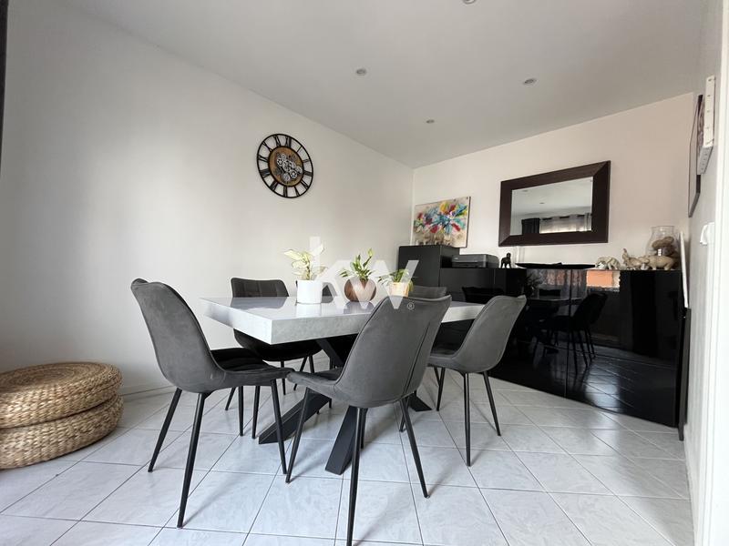 Appartement - 84 m² - 5 pièces