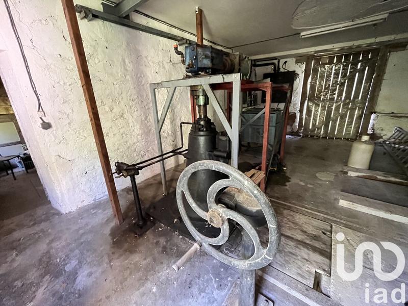 Maison - 260 m² - 10 pièces