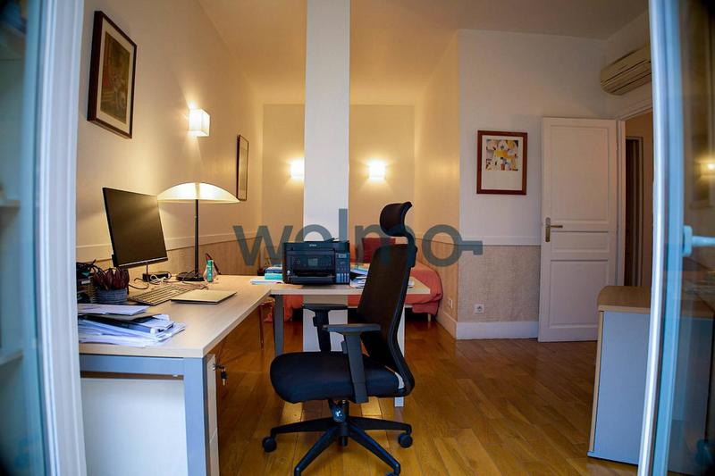 Duplex - 280 m² - 7 pièces