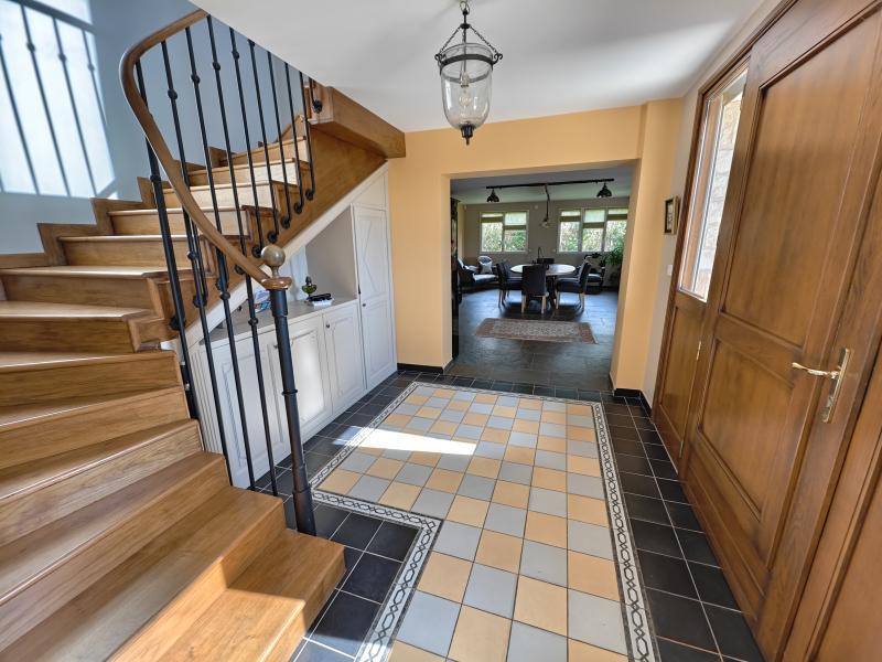 Maison - 332 m² - 9 pièces