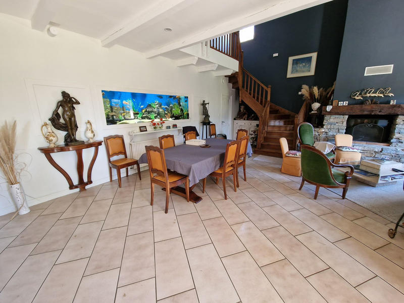 Villa - 173 m² - 6 pièces