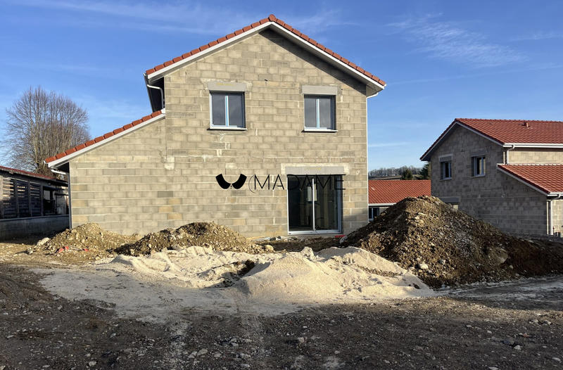 Maison - 100 m² - 4 pièces