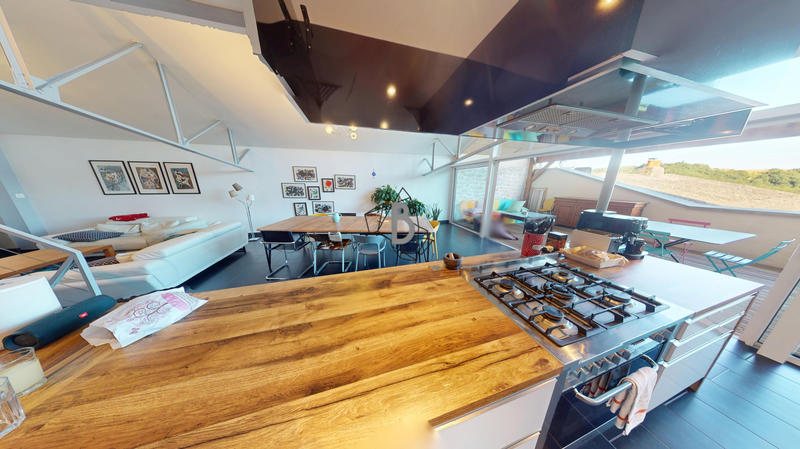 Duplex - 164 m² - 5 pièces