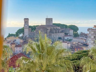 Appartement - 60 m² - 2 pièces