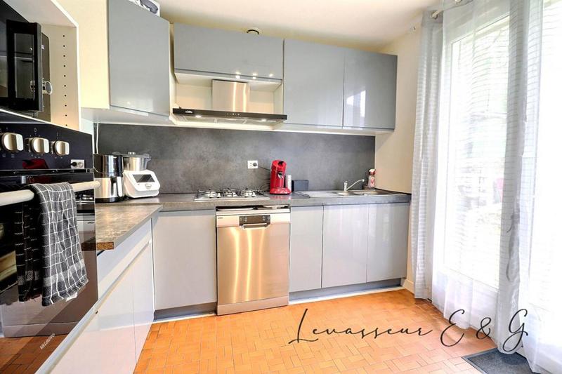 Maison - 87 m² - 5 pièces