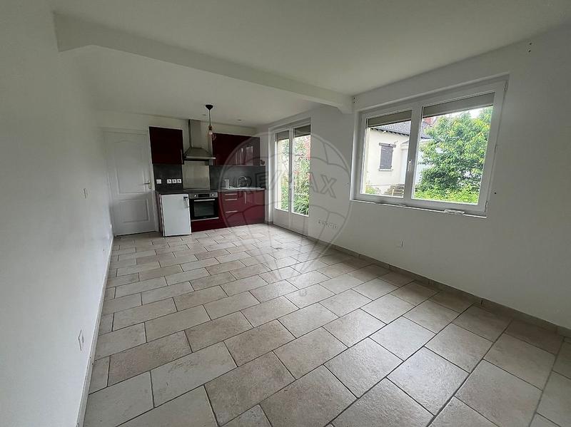 Maison - 92 m² - 5 pièces