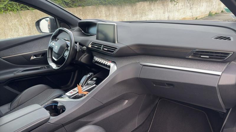 Peugeot 3008 (2) 1.5 BlueHDi 130 Eat8 Gt Line