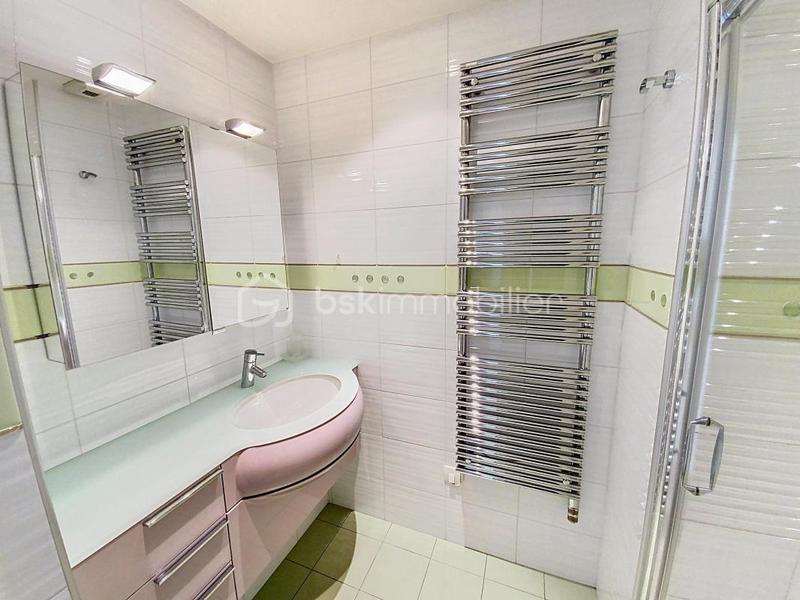 Appartement - 108 m² - 4 pièces