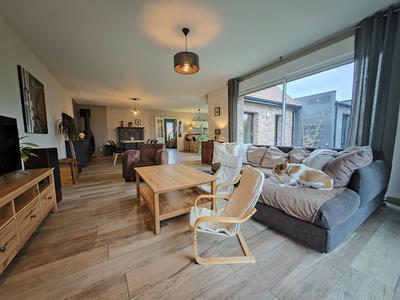 Maison - 164 m² - 6 pièces