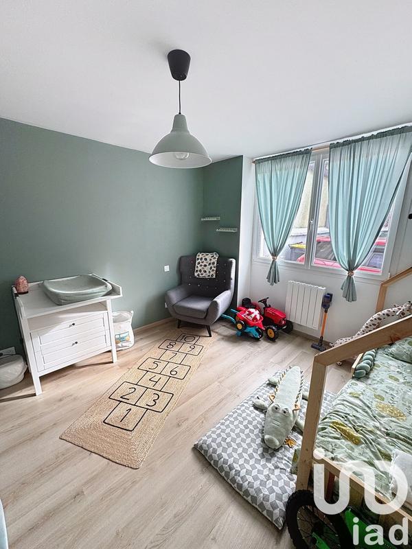 Appartement - 93 m² - 4 pièces