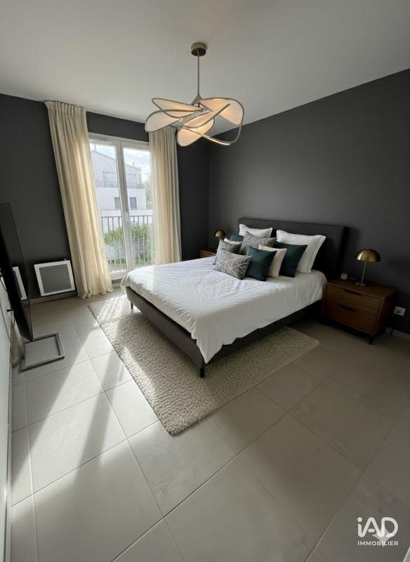 Maison - 96 m² - 5 pièces