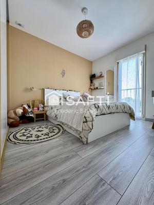 Maison - 136 m² - 7 pièces