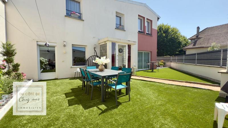 Loft - 149 m² - 7 pièces