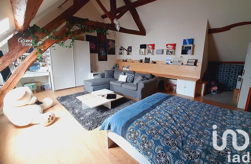 Maison - 198 m² - 5 pièces