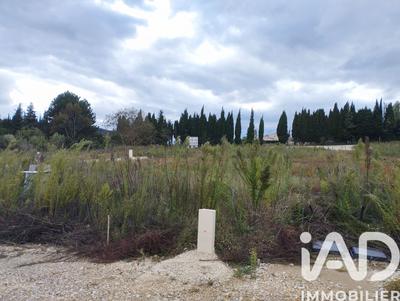 Terrain - 750 m²