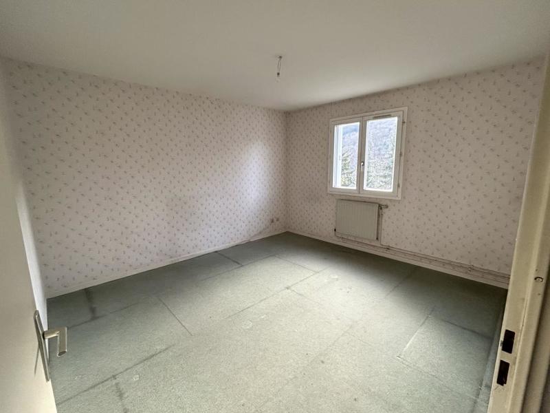 Maison - 83 m² - 4 pièces