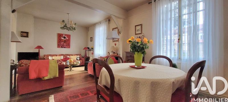 Maison - 98 m² - 4 pièces