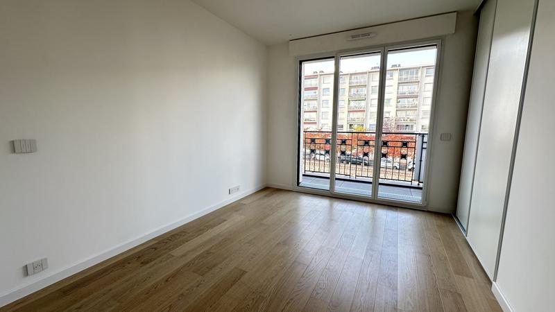 Appartement - 120 m² - 4 pièces