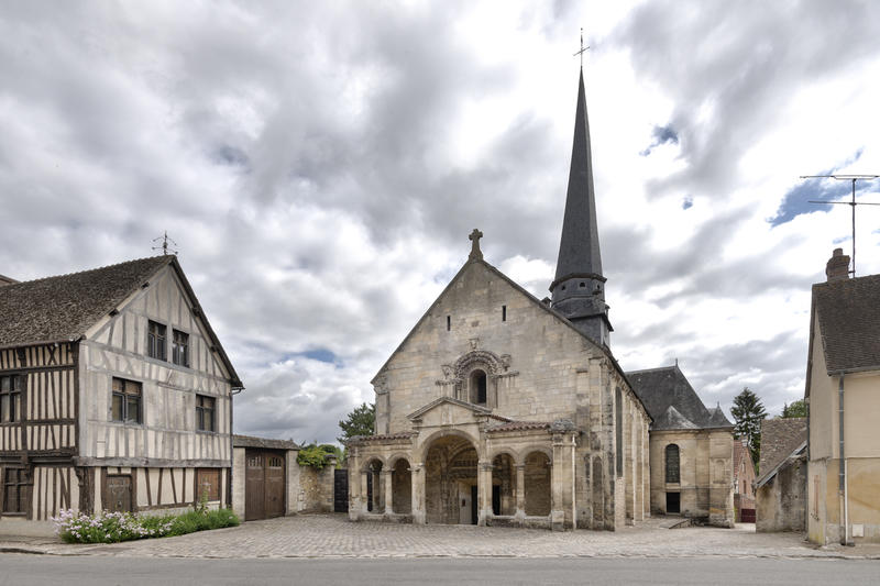 Illumination et visite de l'église Saint-Jean-Baptiste