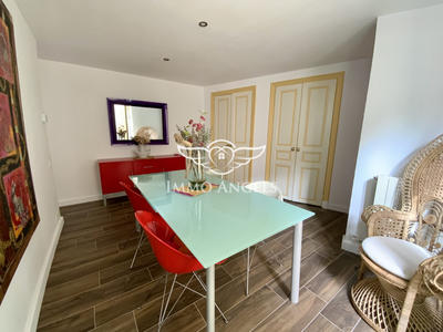 Appartement - 146 m² - 7 pièces
