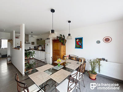Maison - 104 m² - 5 pièces