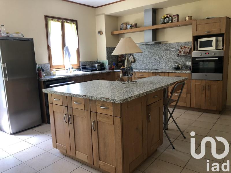 Maison de village - 298 m² - 9 pièces