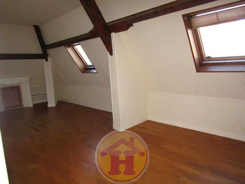 Maison - 162 m² - 6 pièces