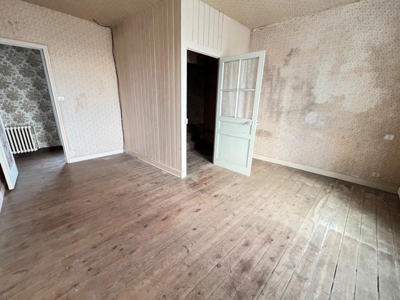 Maison - 284 m² - 10 pièces