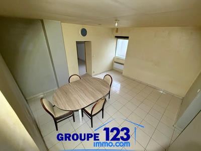 Maison - 97 m² - 4 pièces