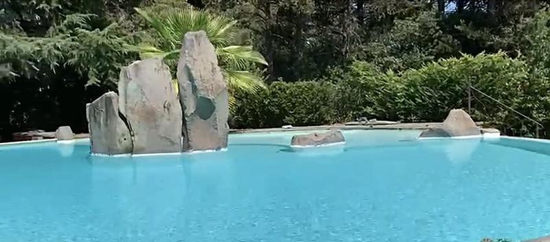 Bastide - 379 m² - 9 pièces