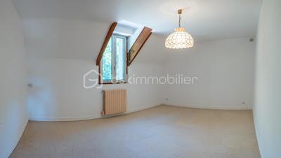 Maison ancienne - 110 m² - 6 pièces