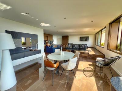 Appartement - 132 m² - 4 pièces