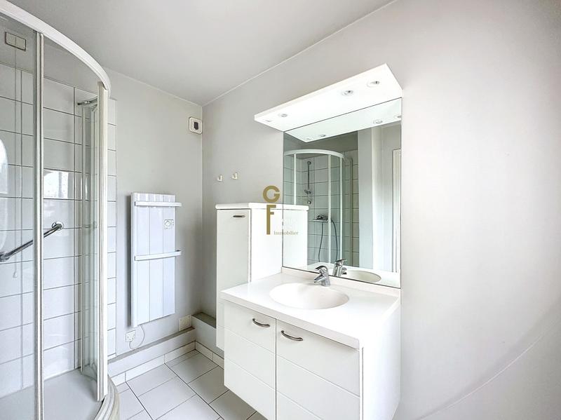 Appartement - 84 m² - 4 pièces