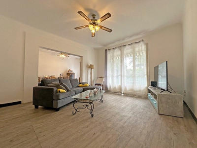 Appartement - 87 m² - 4 pièces