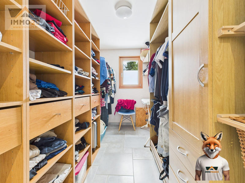 Maison - 169 m² - 6 pièces