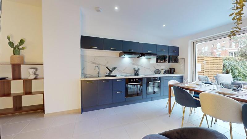 Maison - 138 m² - 8 pièces