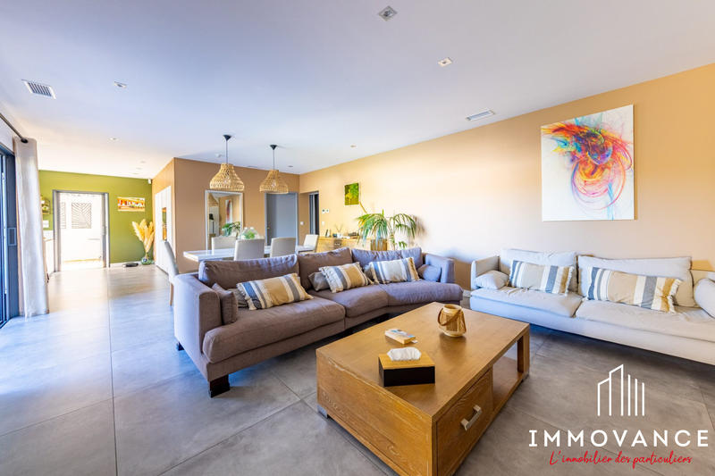 Villa - 162 m² - 5 pièces