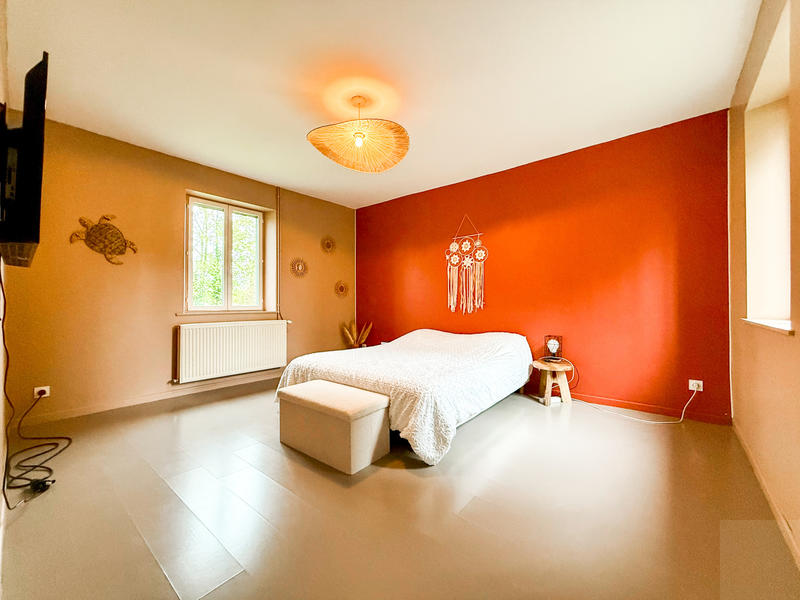 Maison - 186 m² - 7 pièces