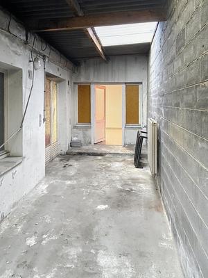 Local commercial - 161 m² - 5 pièces