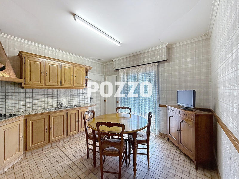 Maison - 121 m² - 5 pièces