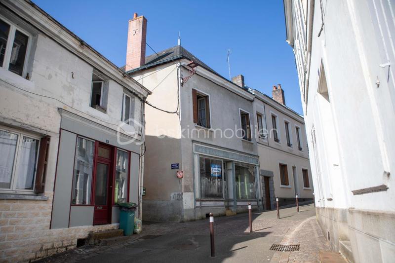 Immeuble - 188 m² - 6 pièces