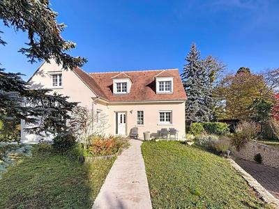 Maison - 157 m² - 6 pièces