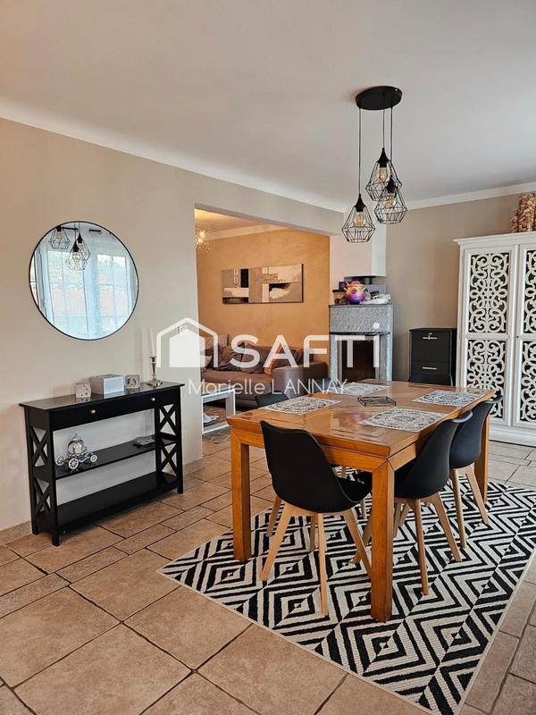 Maison - 98 m² - 4 pièces