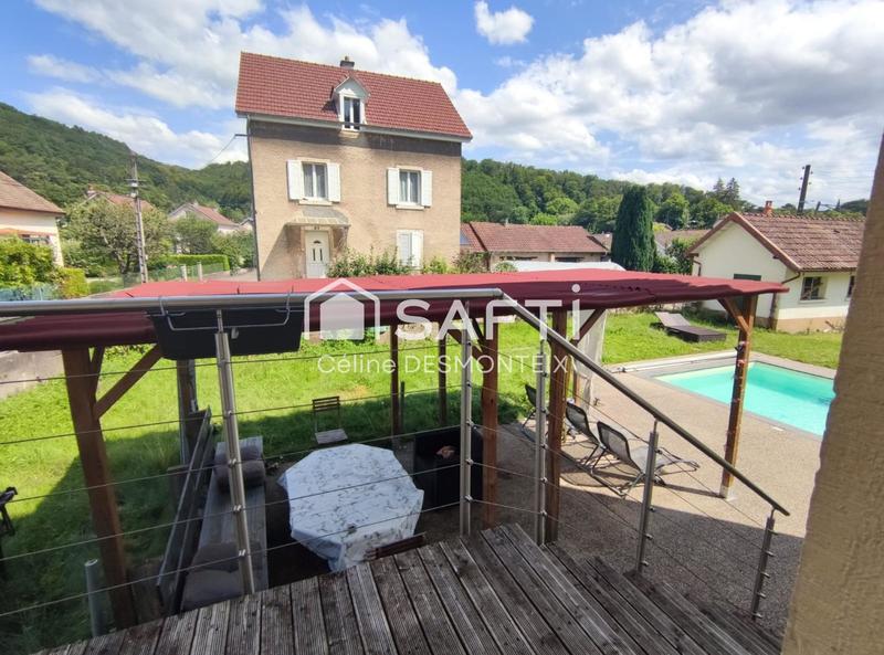 Maison - 150 m² - 7 pièces