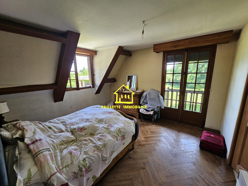 Maison - 261 m² - 7 pièces