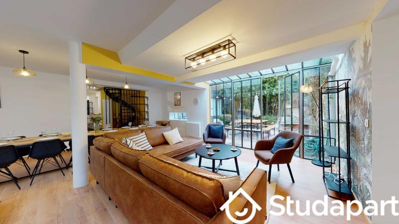 Chambre - 11 m² - 1 pièce