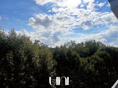 Appartement - 121 m² - 5 pièces