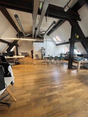 Bureau - 160 m² - 3 pièces